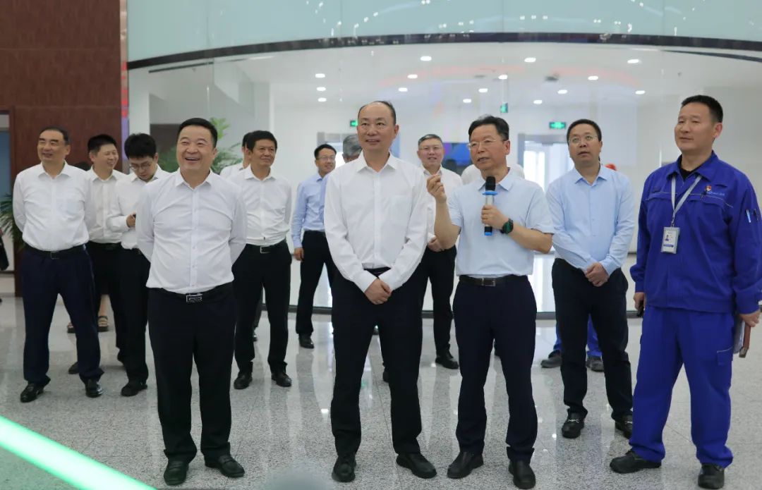 莫鼎革与天津市委副书记、市长张工举行会谈 - 中化学生态水利建设有限公司